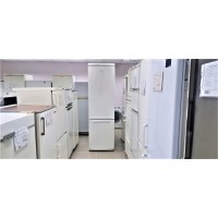 Б/У Холодильник Electrolux ERB40233W
